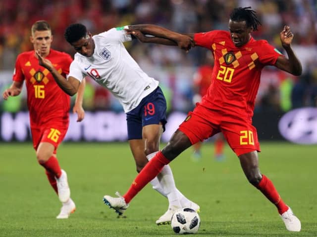 Marcus Rashford takes on Dedryk Boyata