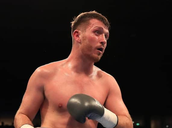 Cardle saw off Mooney, a fighter who has now suffered 52 defeats
