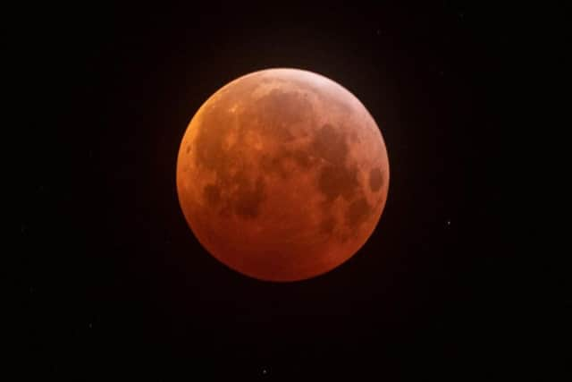 Blackpool photographer Stephen Cheatley captured the 'super blood wolf moon' in the early hours of Monday, January 21, 2019 (Picture: stephencheatleyphotography.co.uk)