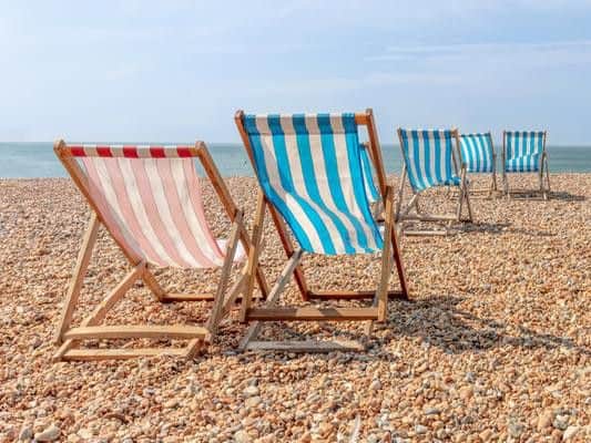 Temperatures have risen over the past few days, but will the weather over the Easter Bank Holiday weekend be sunny and warm or cold and grey?