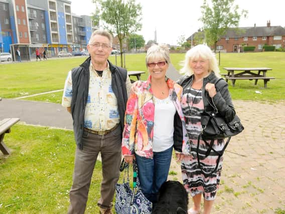 Bruce Allen with his wife Ann (centre) and Shirley Matthews