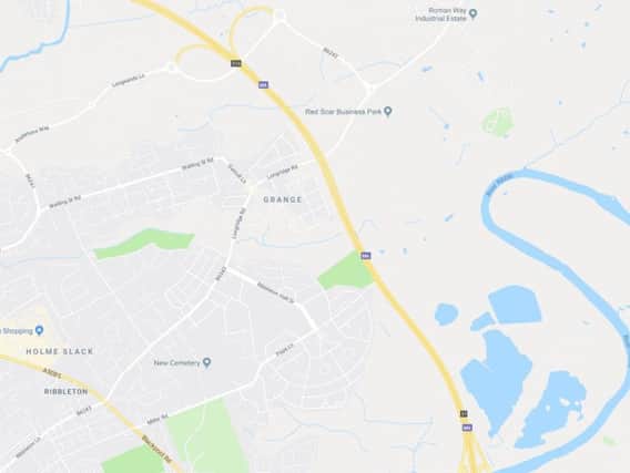The lane closure between J32 and J31A southbound.