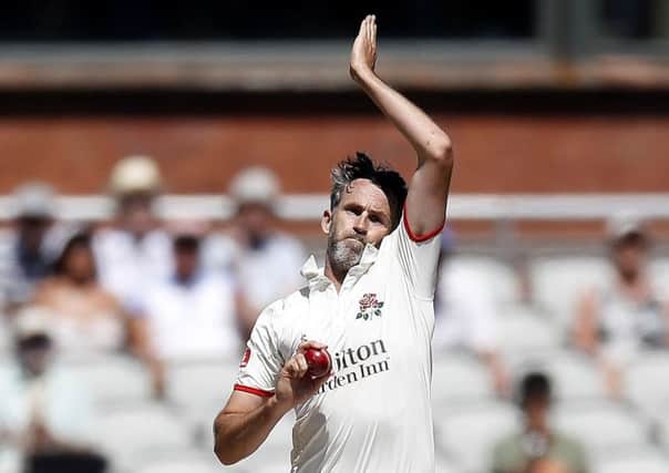 Graham Onions is closing in on 700 first-class career wickets