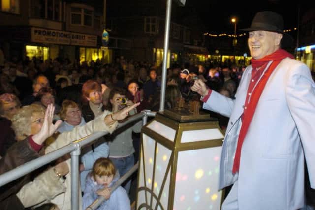 Joe Longthorne switching on the Cleveleys Christmas lights in 2004.