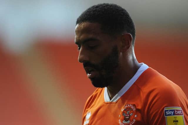 No assist this week but his deliveries into the box remained good. Ought to have scored in the first half.