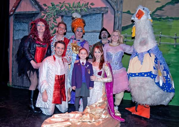 Sophia Smith with the cast of the pano Mother Goose