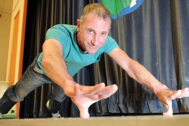 Steve Whiteley set the World Record for Single Thumb Press-ups