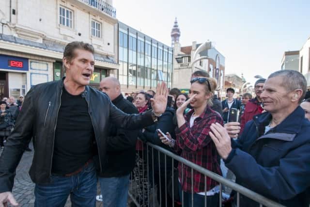 Davi Hasselhoff greeted fans today
