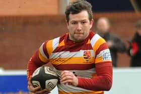 Chris Johnson switches to centre