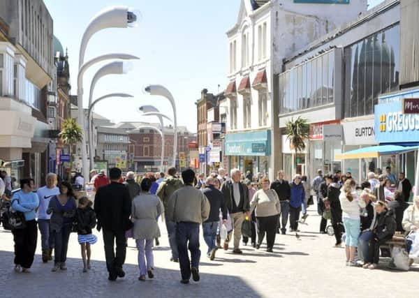 Crowds in Blackpool for the Bank Holiday weekend. Church Street / view