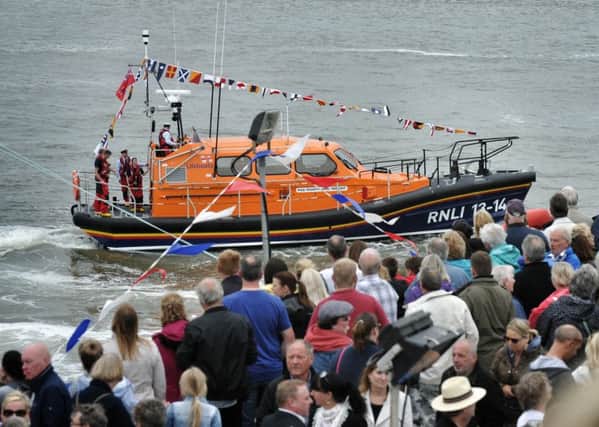 Picture by Julian Brown 26/06/16



The new RNLI Shannon class lifeboat, the Kenneth James Pierpoint, arrives at its new home with Fleetwood RNLI watched by a massive crowd
