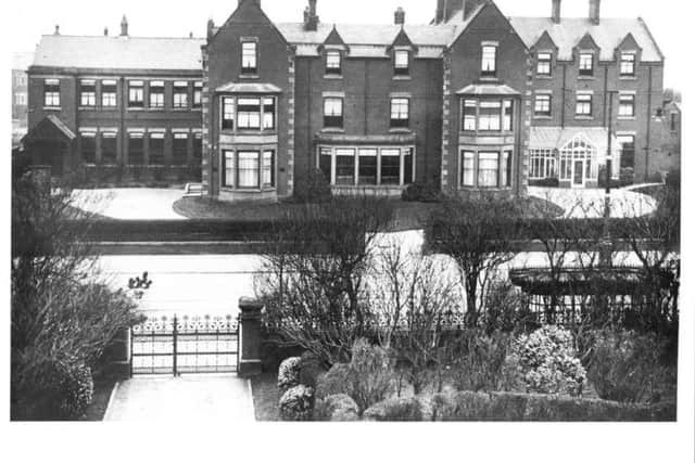 Arnold School 1930s