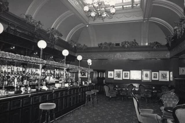 Imperial Hotel, Blackpool
No 10 Bar 25.09.87