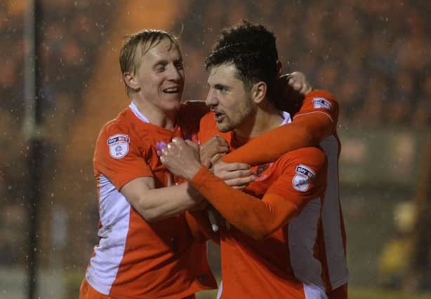 Scorers Cullen and Flores