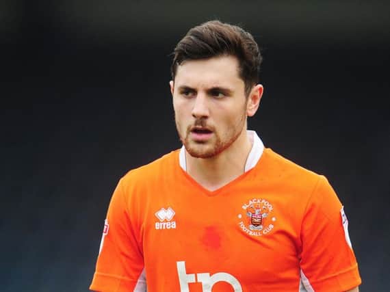Flores made 21 appearances for the Seasiders
