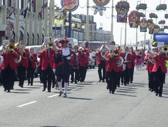 Blackpool carnival parade from 2008