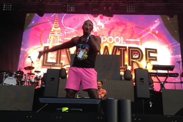 Phats and Small get the crowd jumping