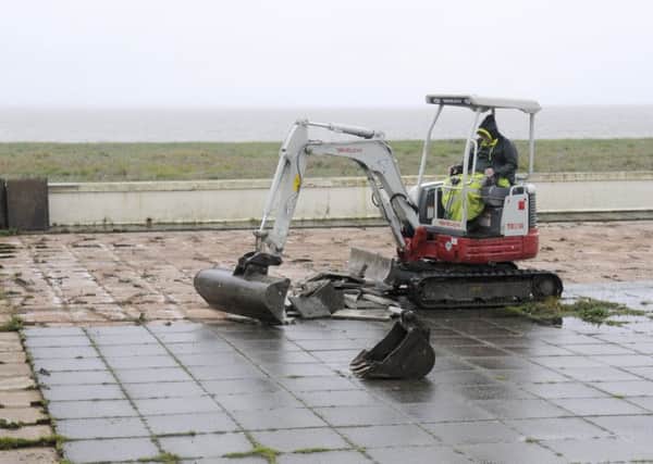 Work on the mussel bed site in Lytham