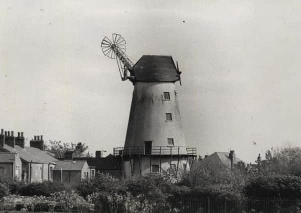 Marsh Mill, Thornton
1982, historical