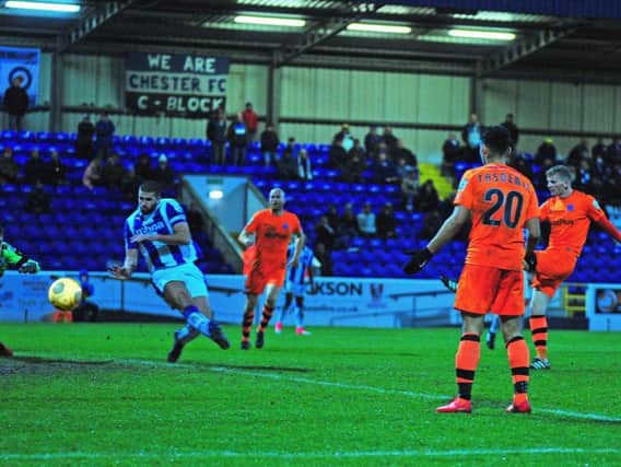 Danny Rowe shoots Fylde ahead in extra-time