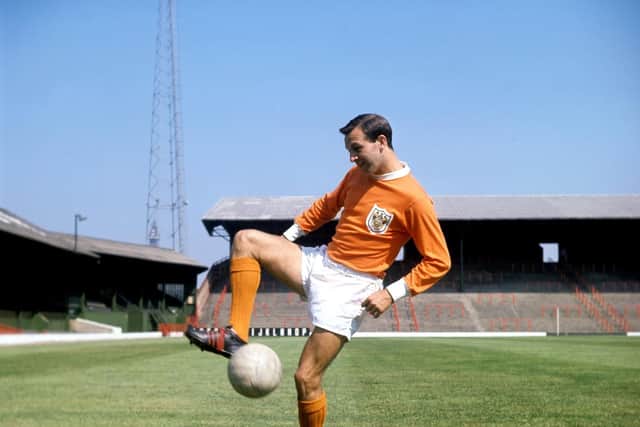 Jimmy Armfield in action for Blackpool