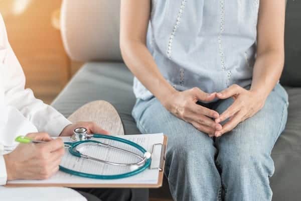 Ovarian cancer occurs when abnormal cells in the ovary begin to grow and divide in an uncontrolled way (Photo: Shutterstock)
